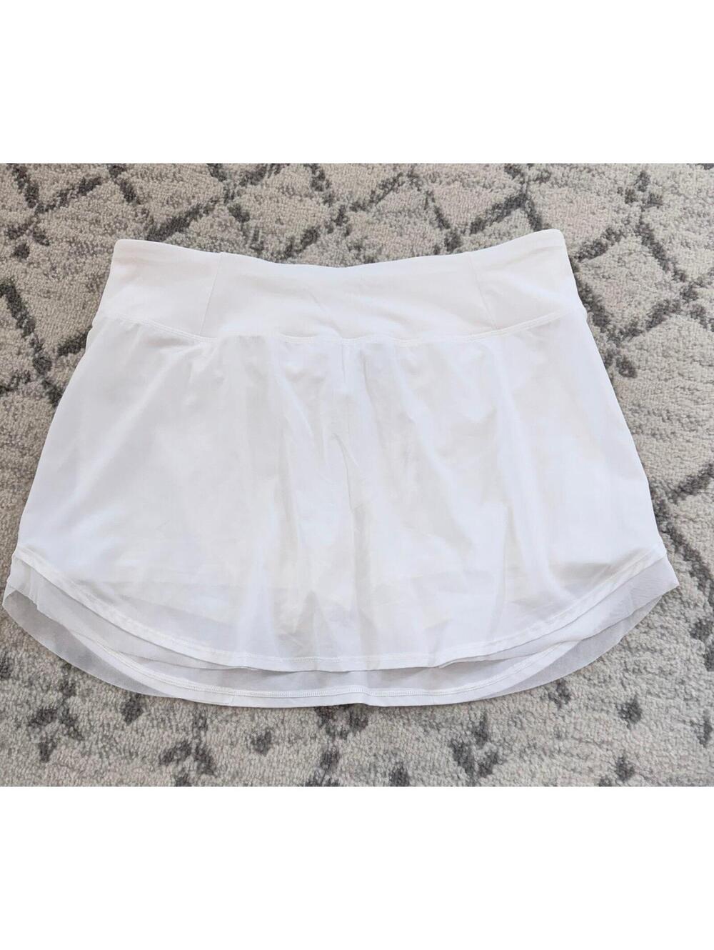 New with tags CALIA by Carrie Underwood Tulip Hem Skort XL White